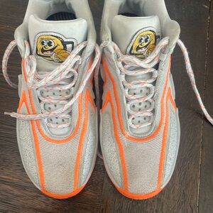 Nike Cosmic Unity 2, Size 6.5